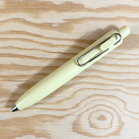 uni-ball ONE P 0.5mm Pen - Banana Barrel